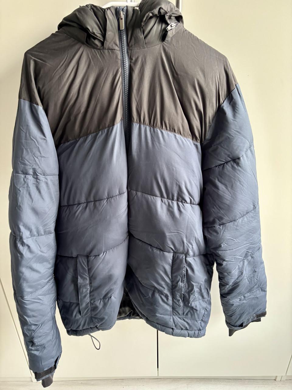 Te koop diverse heren of jongensjassen in zeer goede staat