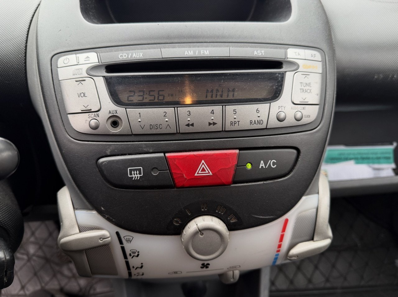 Toyota Aygo 1.0 Airco 1 Jaar APK