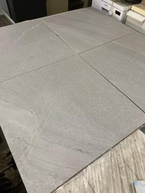 Partij vloer  wand tegels grijs , beton look