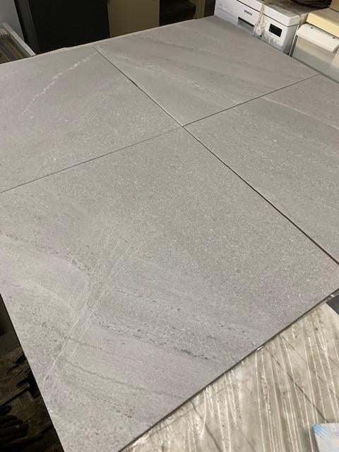 Partij vloer  wand tegels grijs , beton look