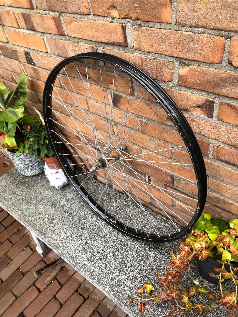 Omafiets voorwiel 28x1.1/2