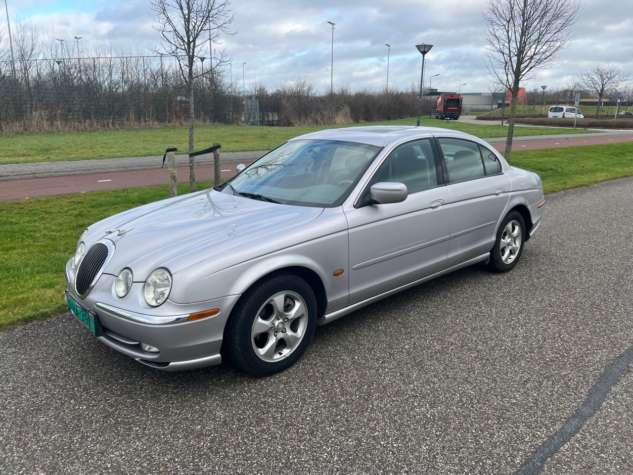 Schitterende Jaguar S Type uit 2000 met slechts 131.000 km NED Auto!! NAP