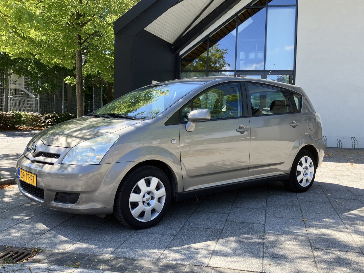 Toyota Corolla Verso 1.6 vvt-i
