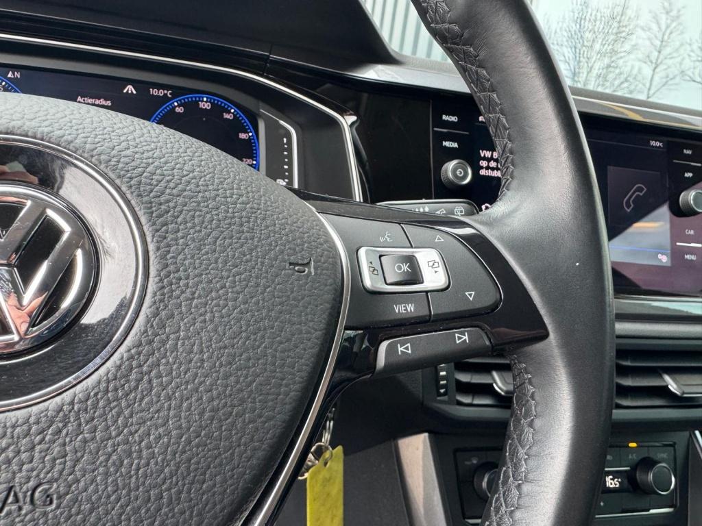 Volkswagen Polo 1.0 tsi highline