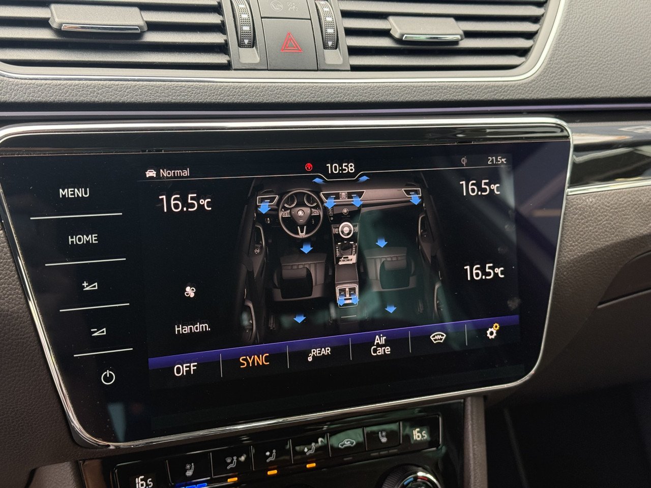 Skoda Superb Combi 1.5 TSI L&K Executive | Panorama | Stoelkoeling |