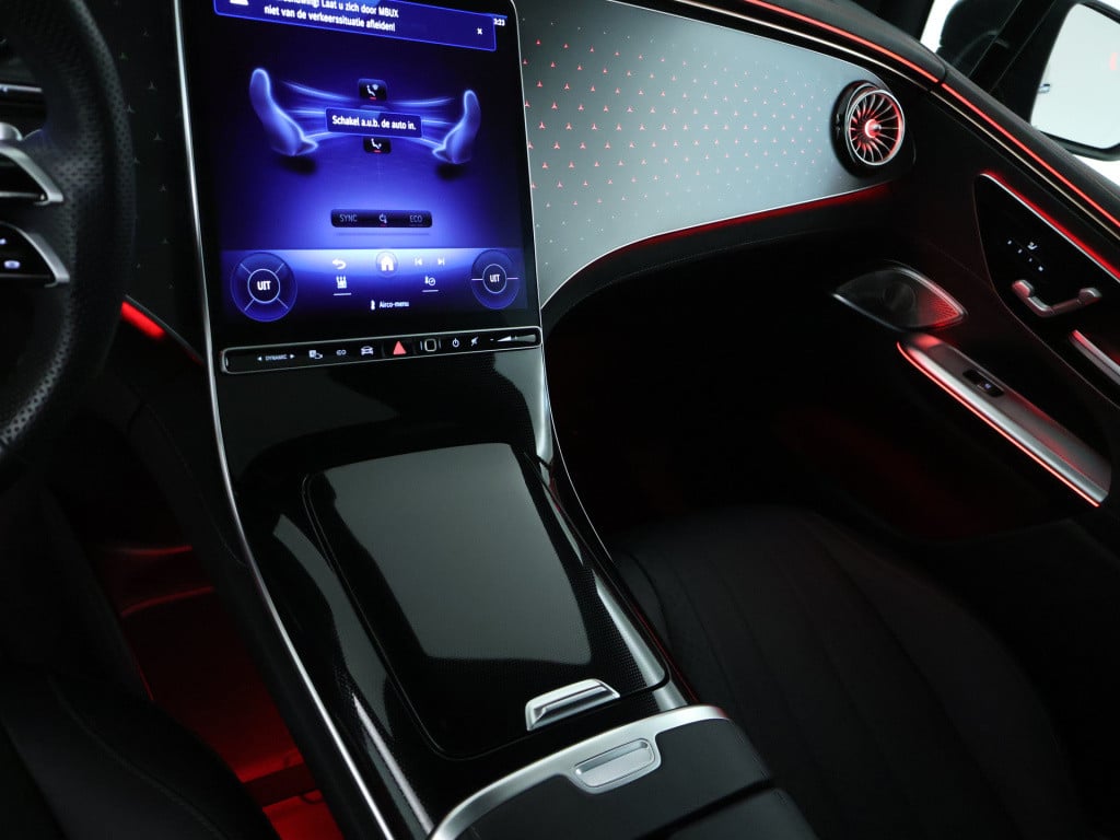 Mercedes-Benz Eqe suv 500 4matic amg line 91 kwh | panoramadak | burmester 