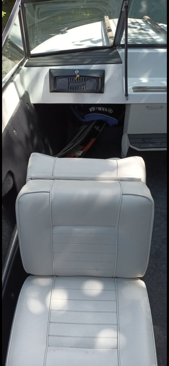 Te koop,  Beekman Pallas 520 inclusief trailer en 60PK Yamaha