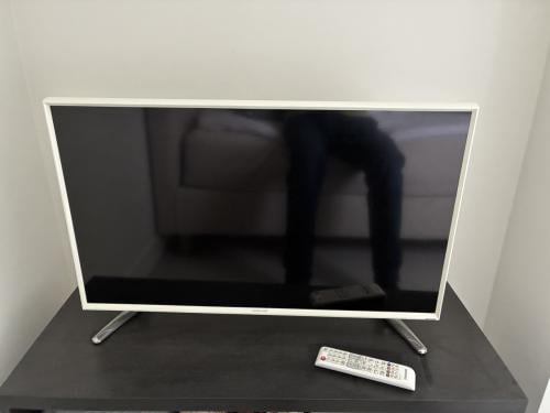 Samsung 32 inch tv
