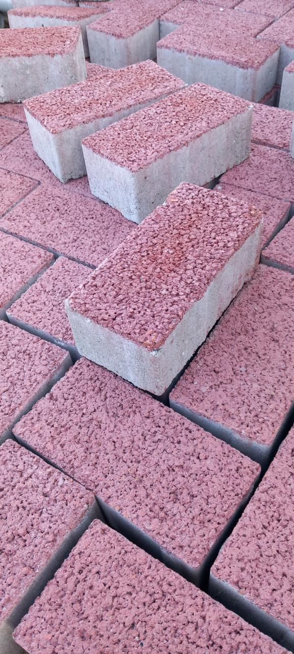 *STRAATKLINKER ROOD* (07)