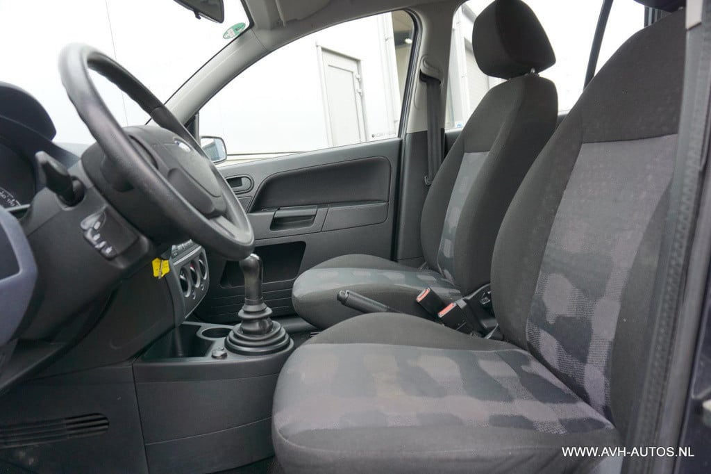 Ford Fusion 1.4-16v cool & sound