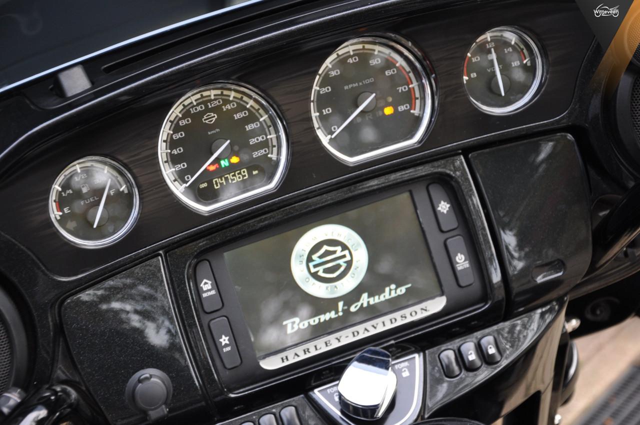 Harley Davidson 114 FLHXSE Street Glide CVO 5HD