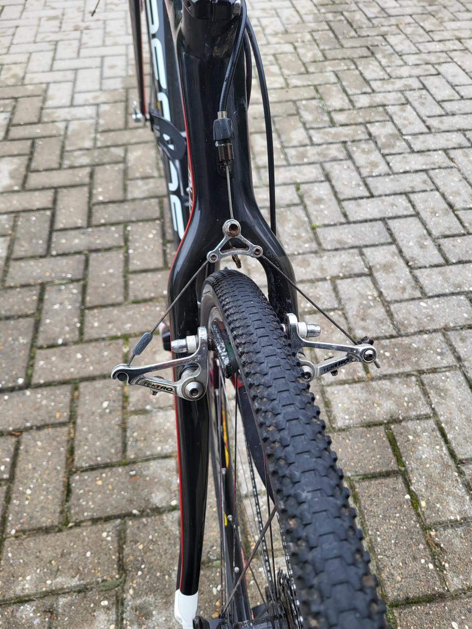 BEONE CX RAW maat 54 - M Carbon Cross fiets