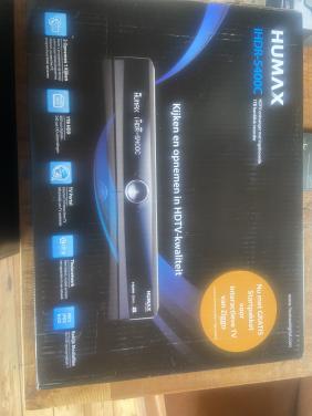 Humax IHDR 5400C HDTV ontvanger met ingebouwde 1 TB harddisk recorder