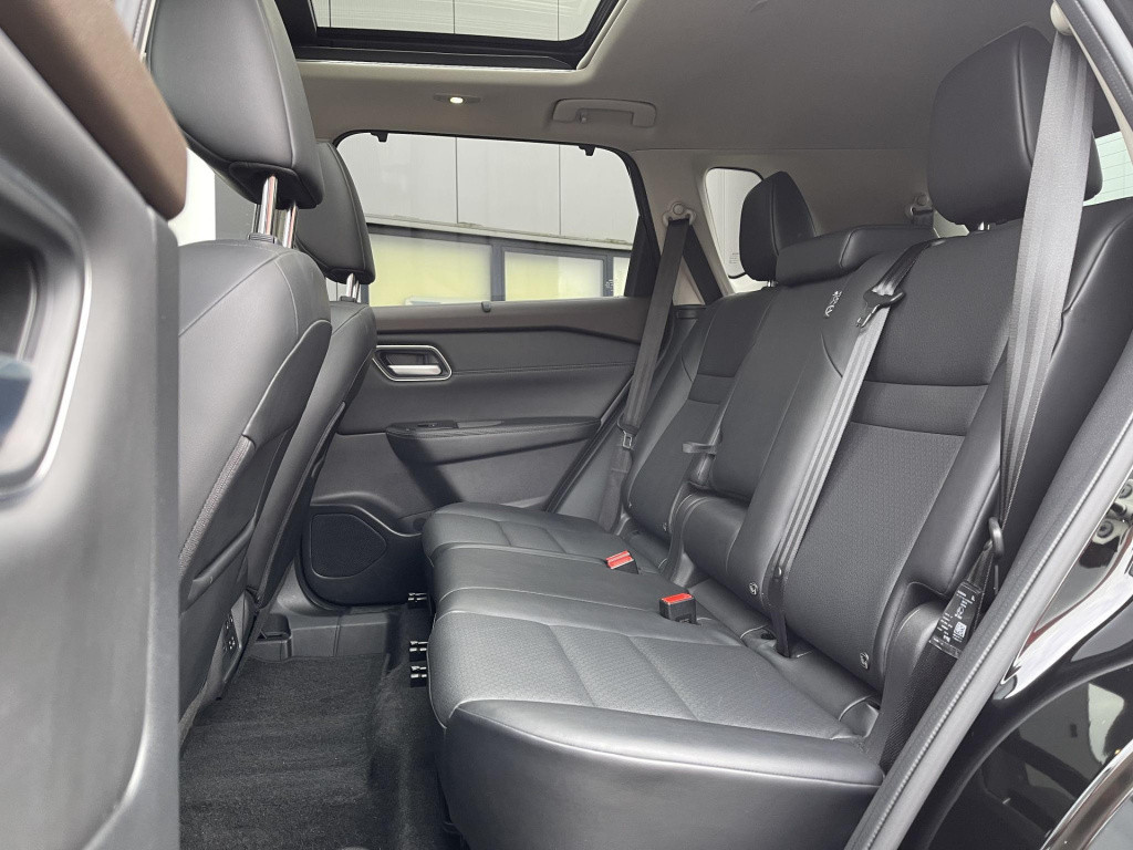 Nissan X-Trail 1.5 e-4orce tekna 4wd 7p. sun pack