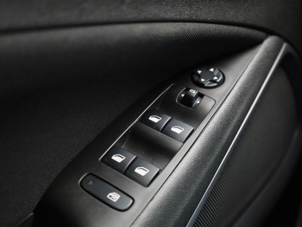 Opel Crossland X 1.2 turbo edition | navigatie | apple carplay / android | 