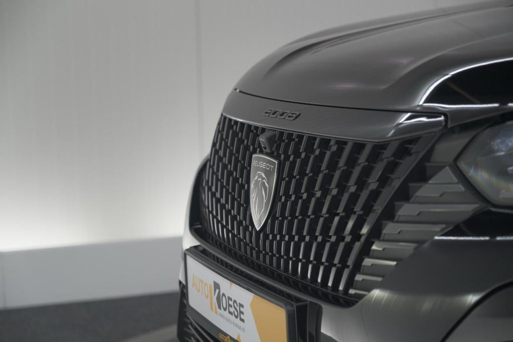 Peugeot 2008 puretech 130 eat8 gt | 360 camera | adaptieve cruise control |
