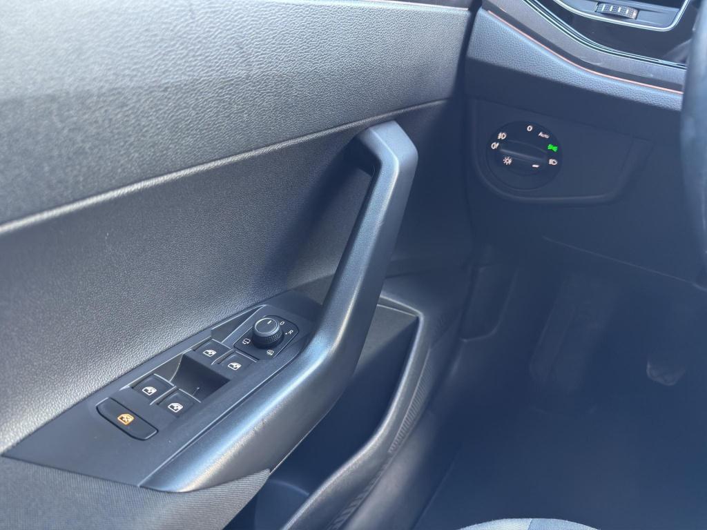 Volkswagen Polo 1.0 tsi style | camera | parkeersensors | airco (automatisc