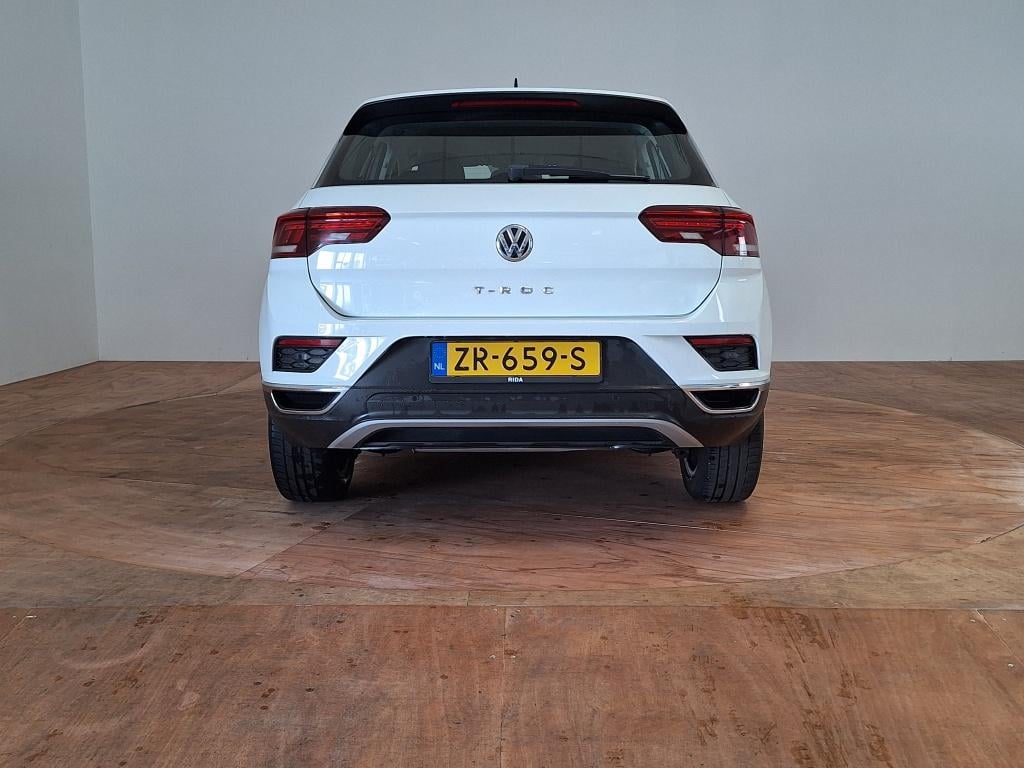 Volkswagen T-roc 1.5 tsi sport | automaat | adaptive cruise control