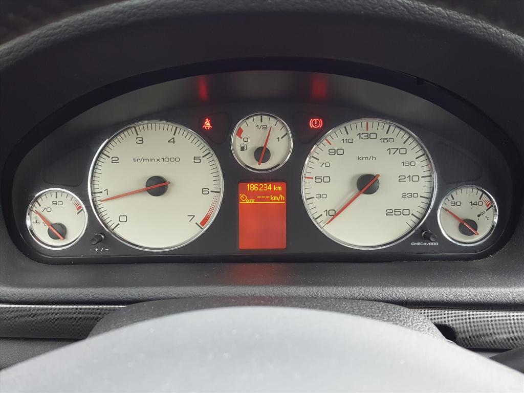 Peugeot 407 st 2.0i-16v 140pk trekhaak afneembaar | navigatie | cruise & cl