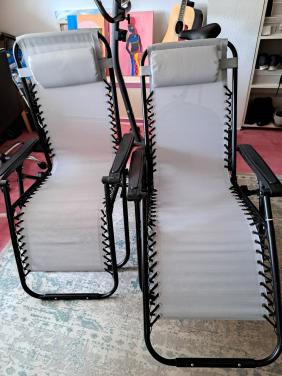 Te koop 2 tuinrelaxstoelen