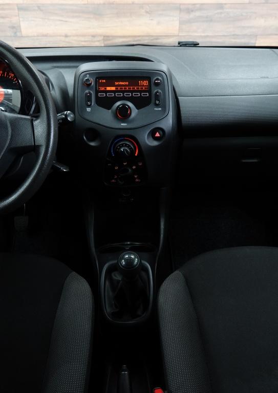 Peugeot 108 1.0 e-vti access | aux | airco |