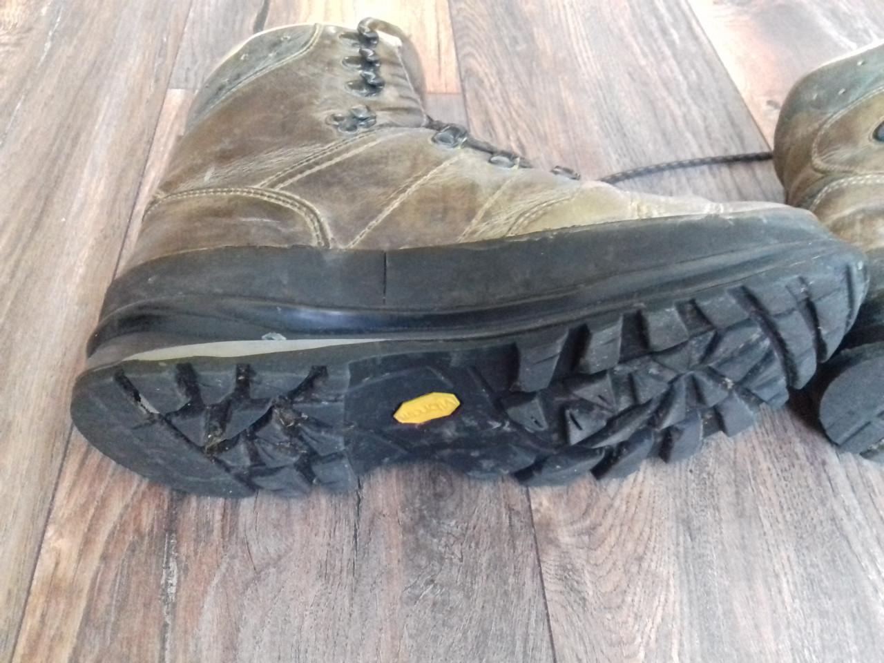 Lowa Trekker maat 43,5