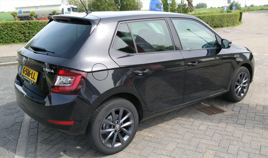 Skoda Fabia 1.0 tsi greentech 95pk business edition