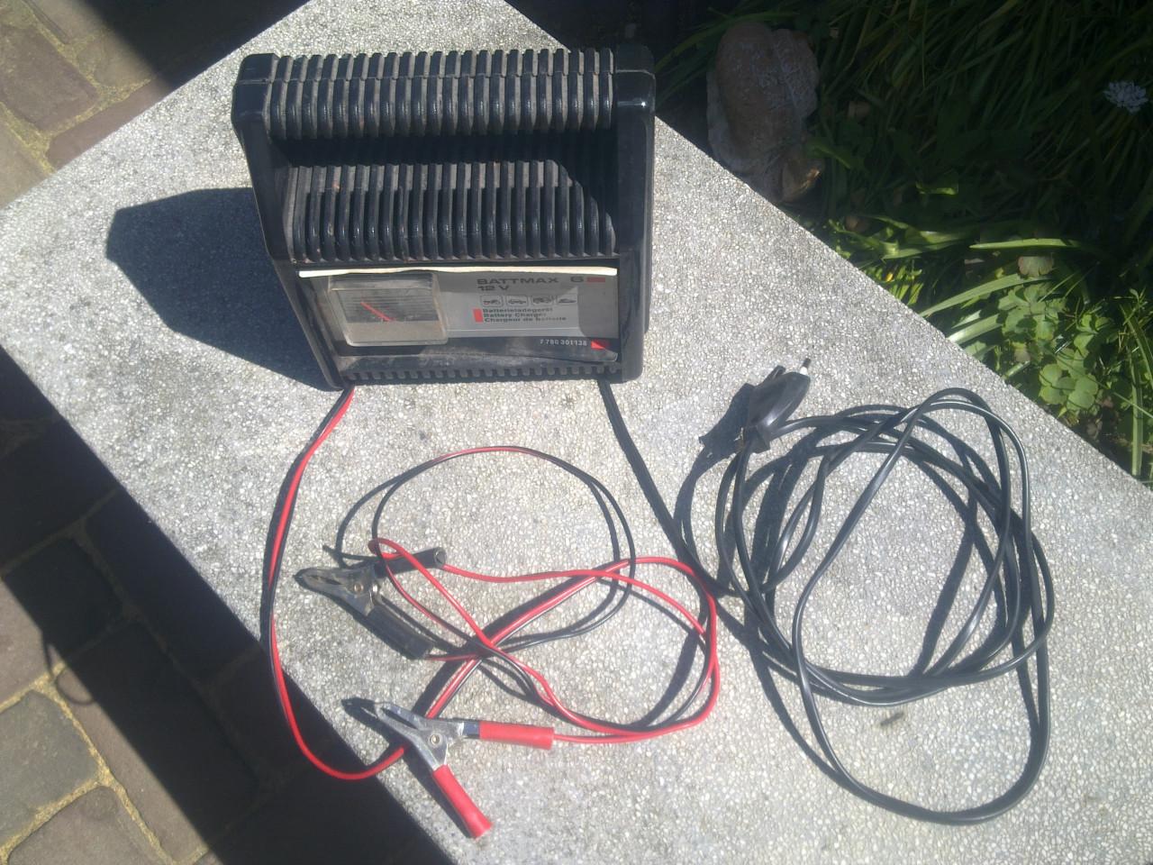 Acculader voor 12 volt accu's