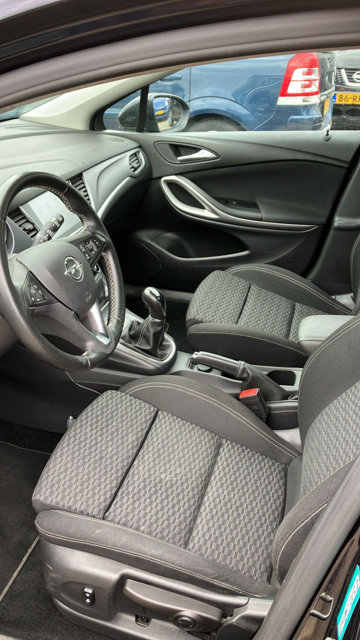 Opel astra 1.0 online edition 2018