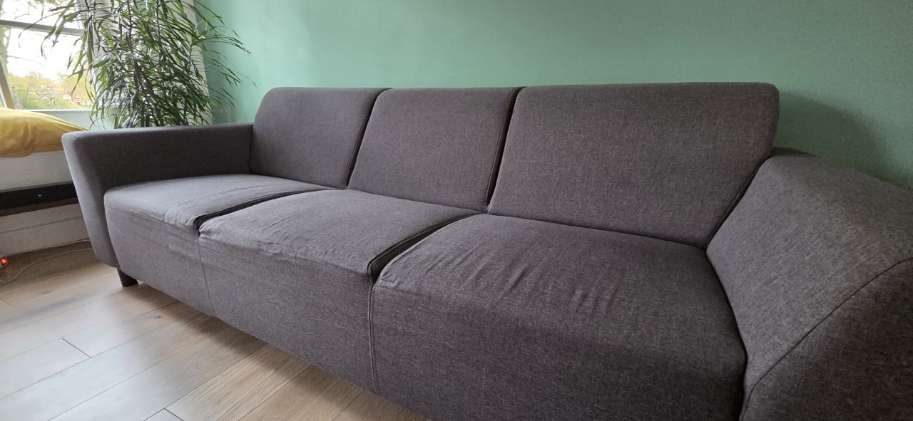 Leen Bakker Bari 3-zits – strak design, goede staat