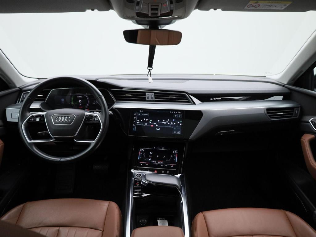 Audi E-tron 55 quattro business edition plus 95 kwh | automaat | leder | ap