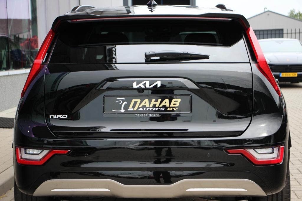 Kia Niro Ev executiveline 64.8kwh | schuifdak | warmtepomp