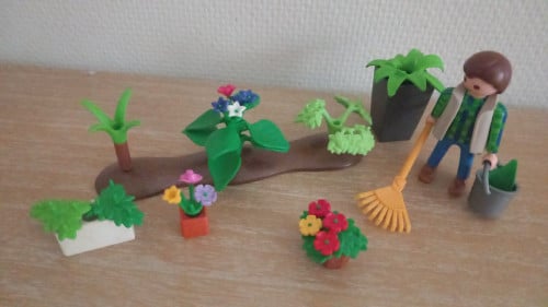 Playmobil tuinman  met tuin