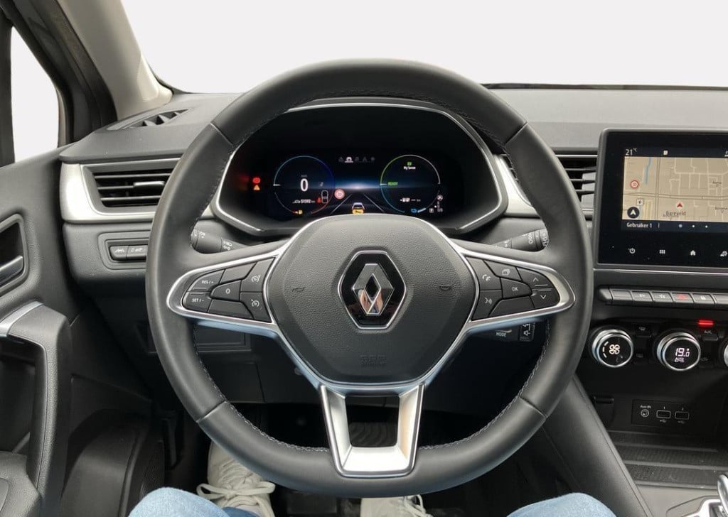Renault Captur 1.6 e-tech plug-in hybrid 160 intens