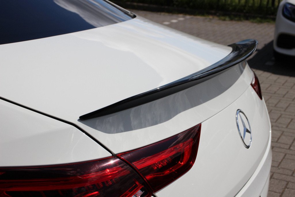 Mercedes-Benz Cla 180 amg | night pakket | pano | sfeerverlichting | camera