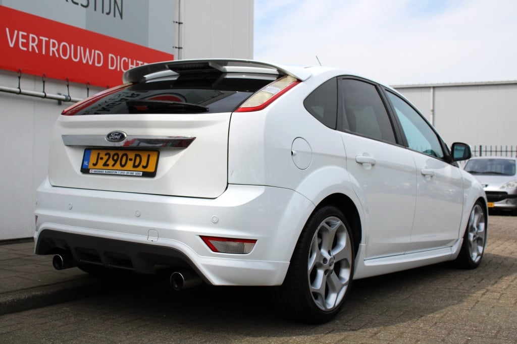 Ford Focus 1.8 titanium flex.f.