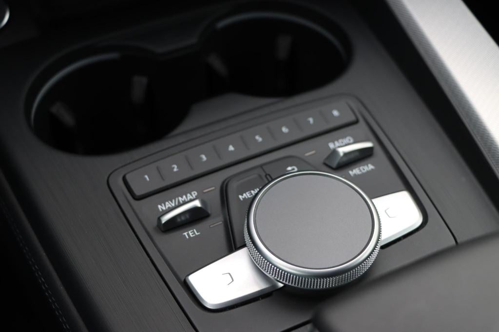 Audi A4 allroad quattro 2.0 tfsi mhev edition