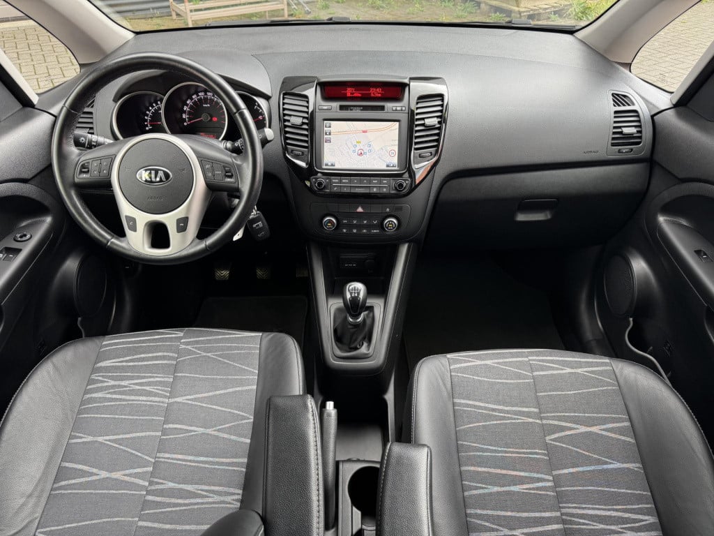 Kia Venga 1.4 cvvt dynamicplusline | trekhaak | navigatie | camera | cruise