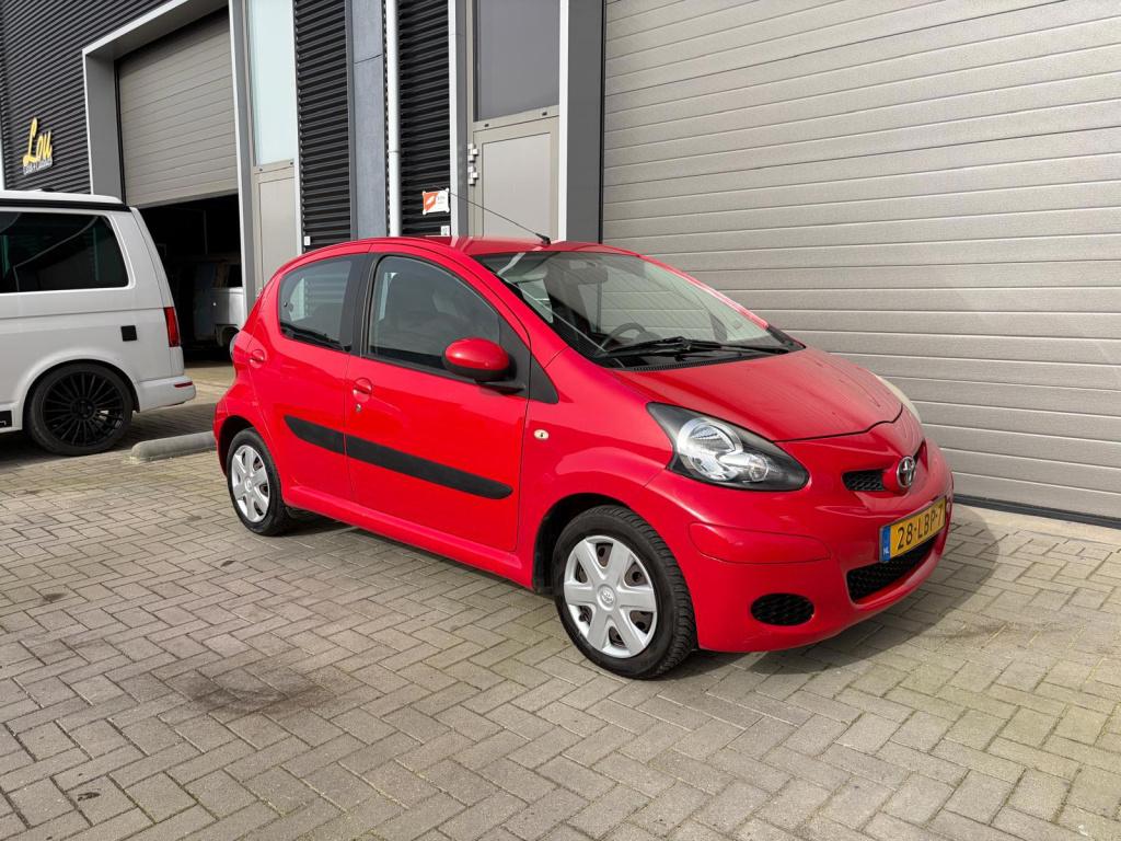 Toyota Aygo 1.0-12v comfort/1e eigenaar/automaat/airco/174.000 nap/5 deurs/