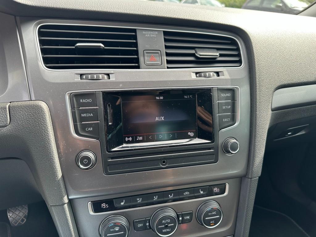 Volkswagen Golf 1.2 tsi lounge trekhaak parkeersensoren elect. inklapbare s