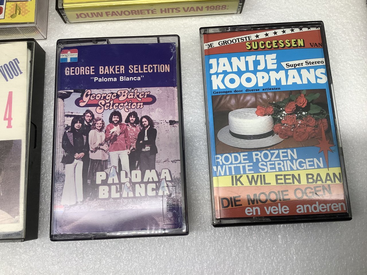 Verschillende Cassettebandjes aangeboden