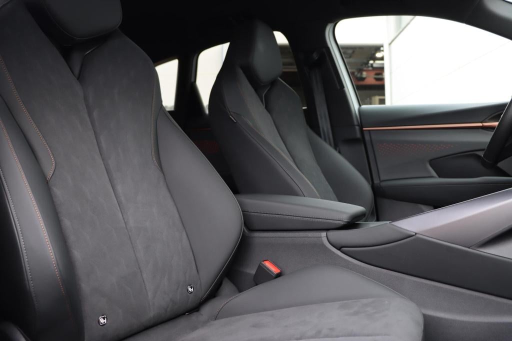 Cupra Terramar 1.5 tsi e-hybrid business 204pk dsg6 | soh 100% |