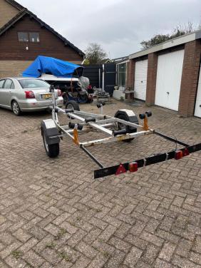 Boottrailer/stallingstrailer