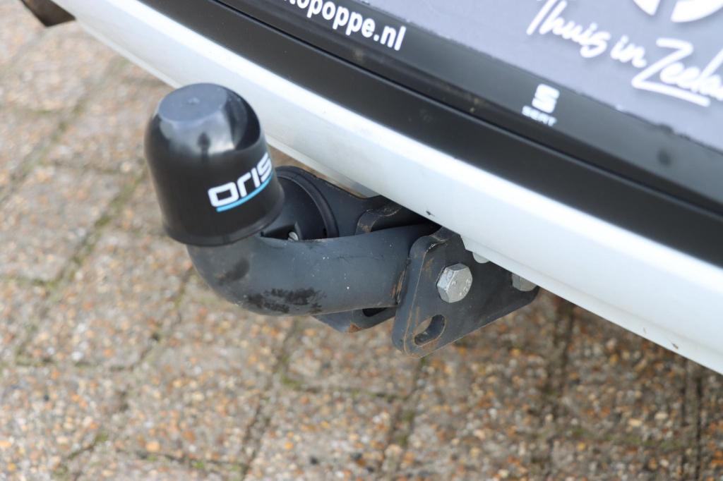 Seat Leon st 1.4 ecotsi fr 150pk | trekhaak | navi | stoelverwarming