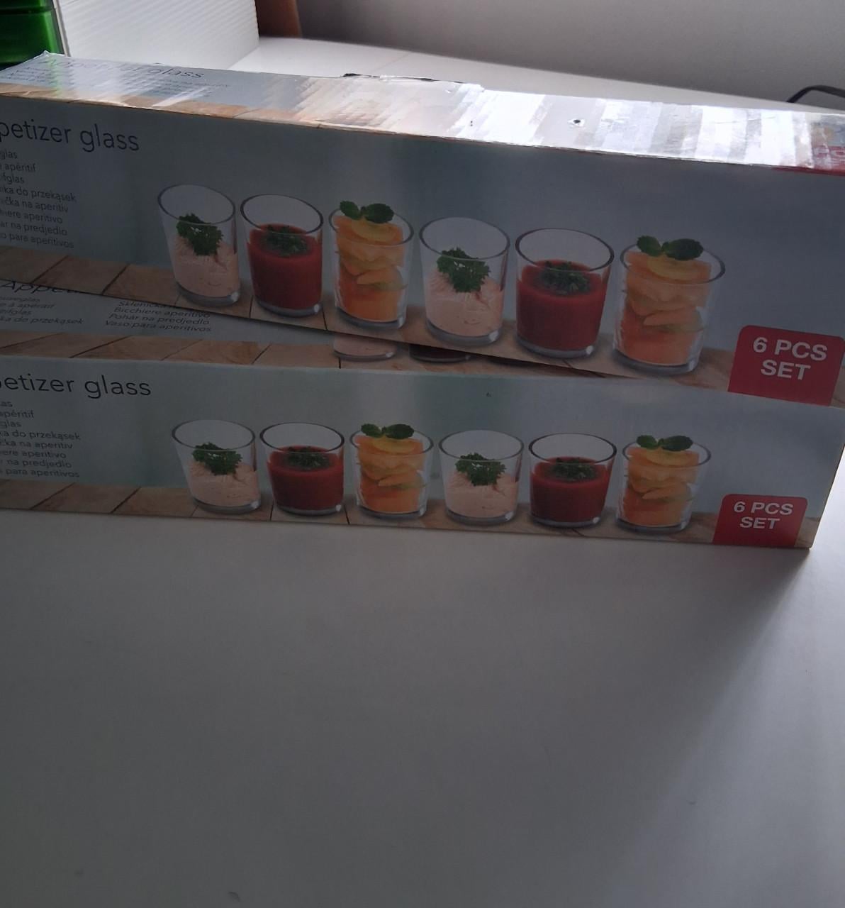 12 amuseglaasjes