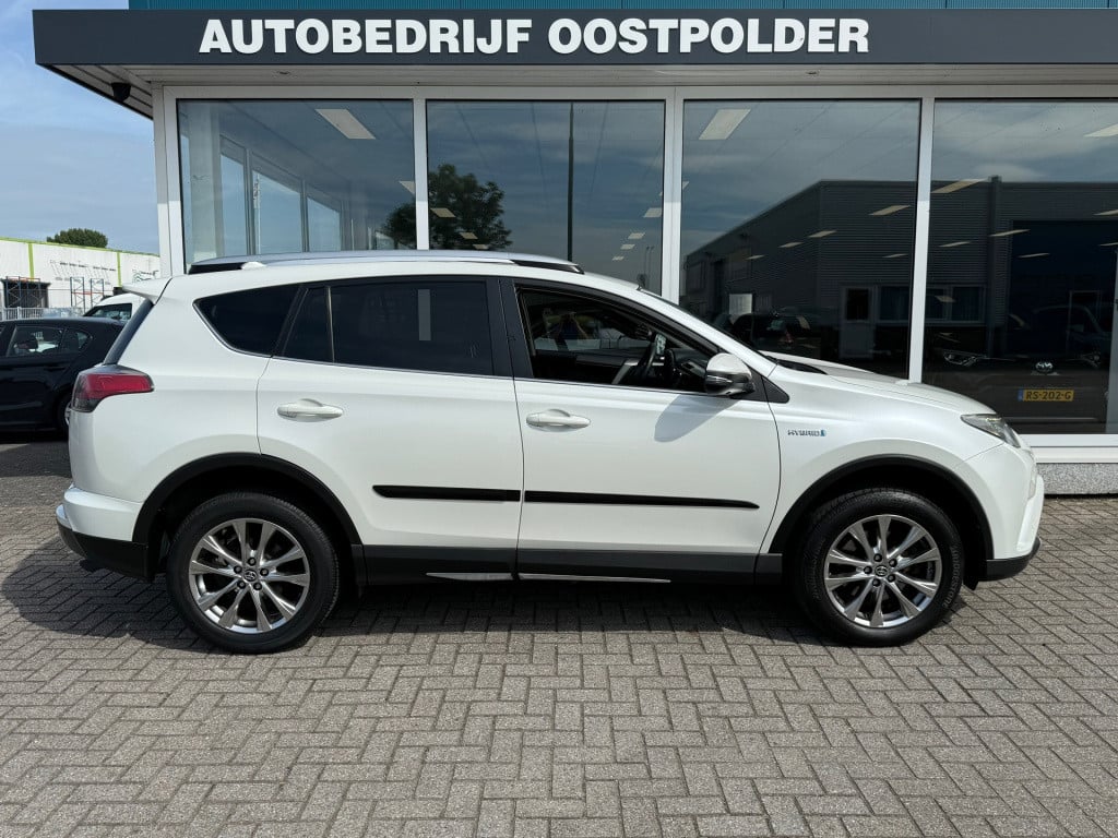 Toyota Rav4 2.5 hybrid executive business