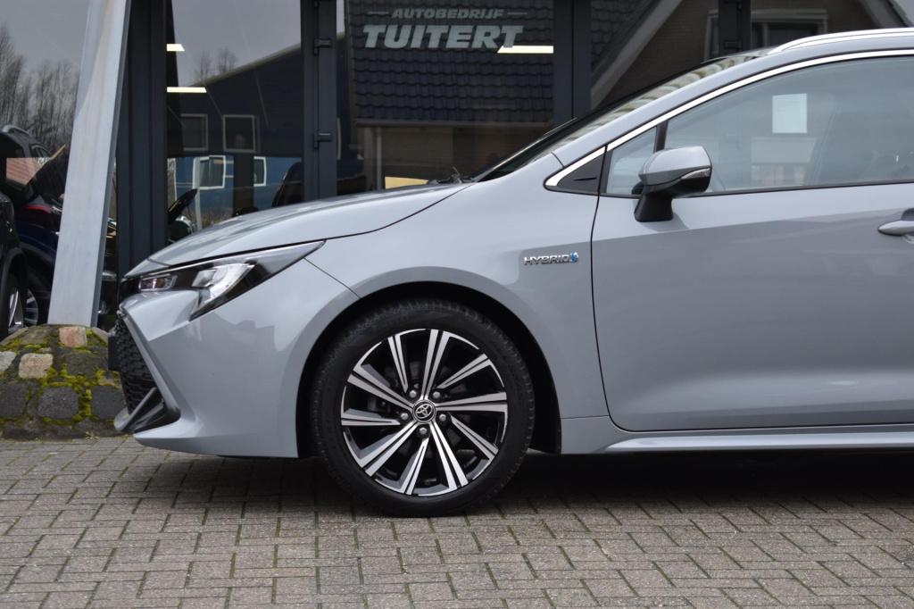 Toyota Corolla Touring Sports 1.8 hybrid dynamic | camera | stoelverwarming