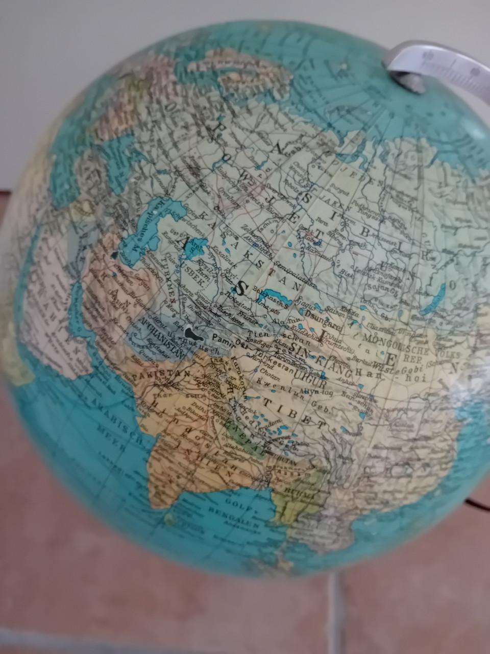 Antieke wereldbol