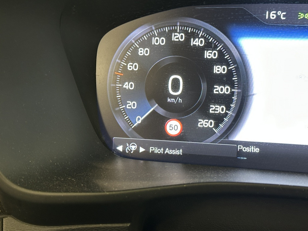 Volvo XC40 2.0 t4 awd r-design | 360 camera | harman/kardon | 20'' |