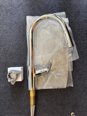 Hans Grohe keukenkraan type Focus, met uittrekbare vuistdouche